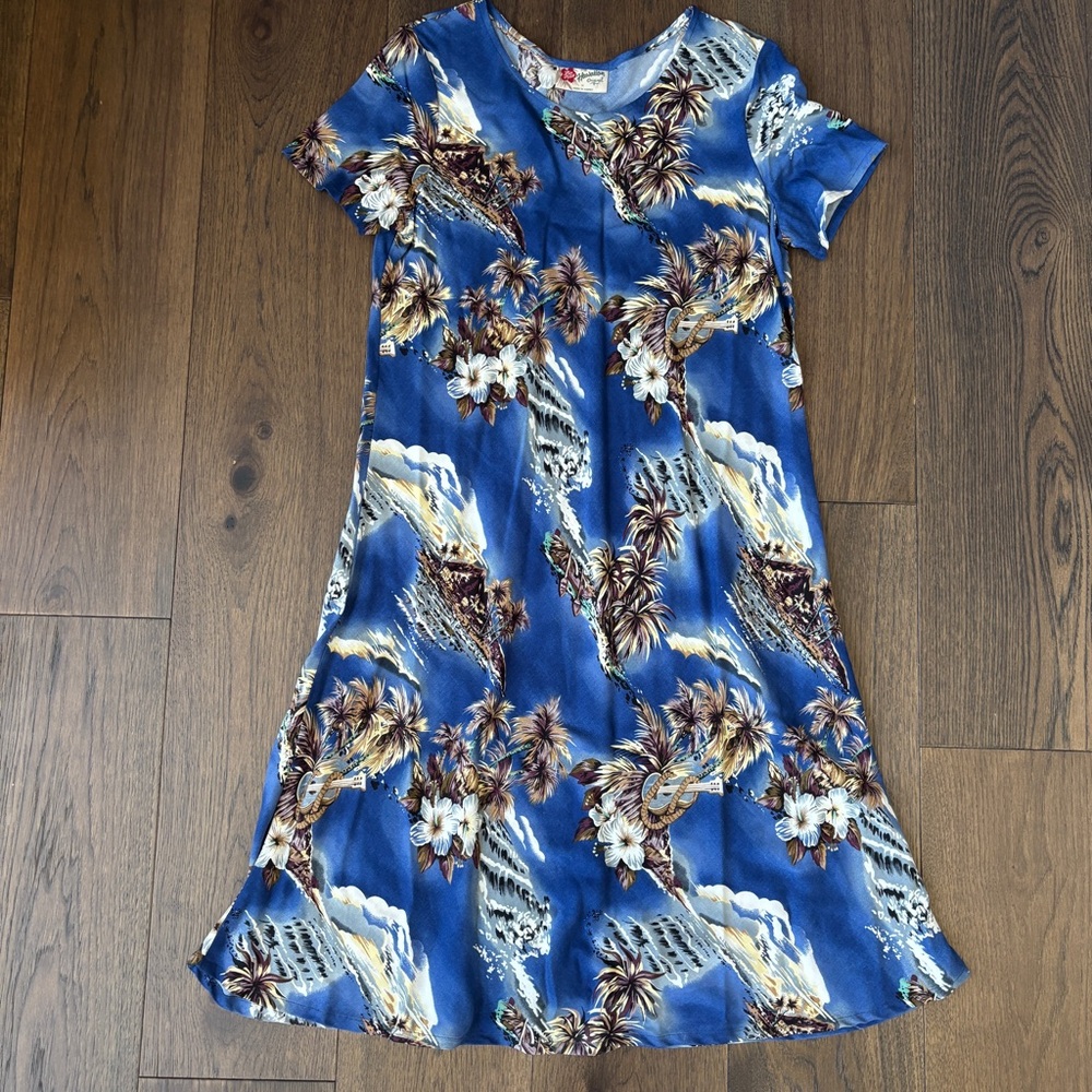 Vintage Hilo Hattie Hawaiian Dress Womens Medium Blue Short Sleeve Pullover